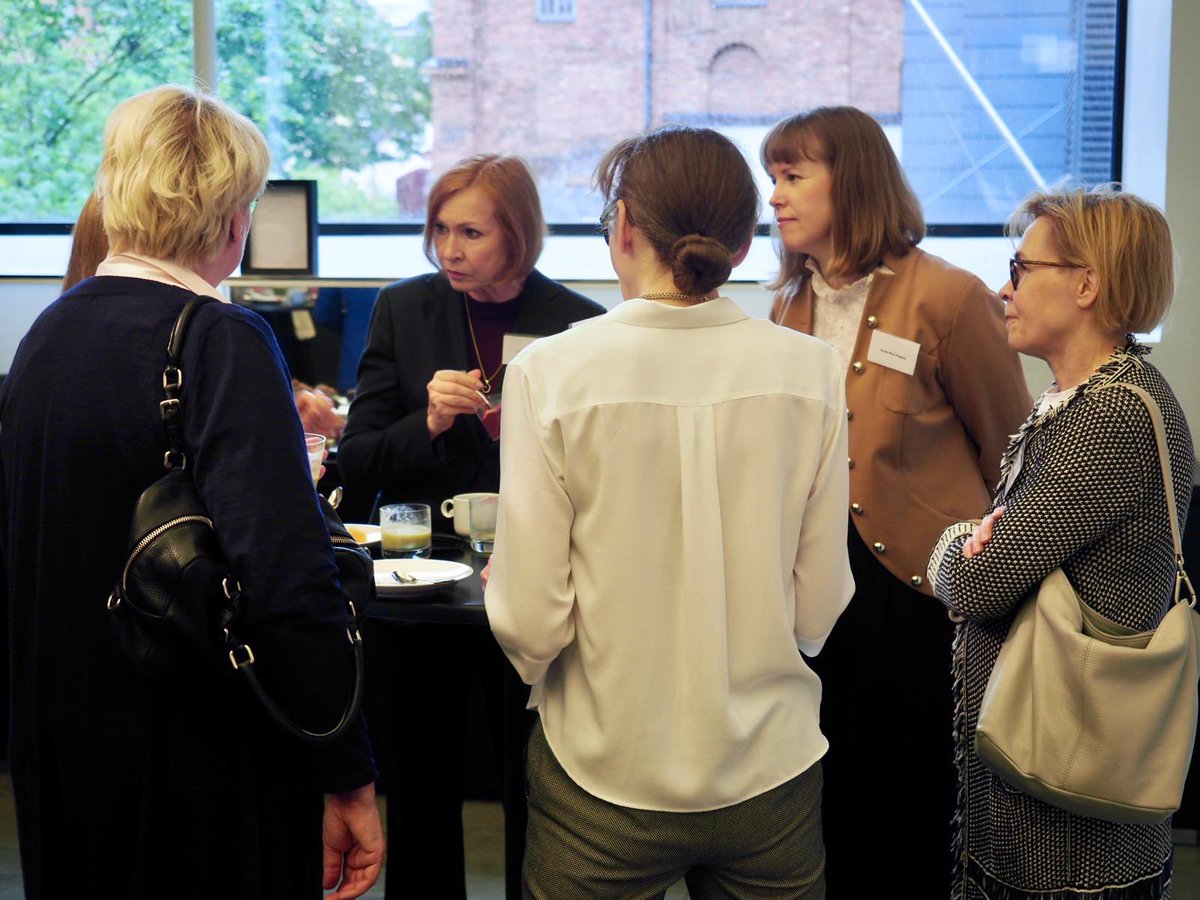 DIF-aamiaisella kuulemme tänään, miltä suomalaisten listayhtiöiden johdon palkitseminen näyttää uusimpien raportoitujen tietojen perusteella. Puhetta johtaa <a href="/MandatumFi/">Mandatum</a>. #DIFtilaisuus