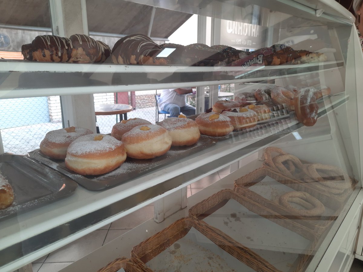 Една за мене една за <a href="/agatalagataa/">Agatha</a> , за со добро да тргне денот 😊