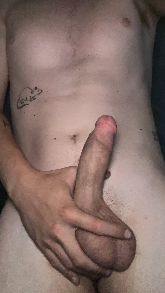 I think I deserve some head before bed tbh 😪
#pittsburgh #gooner #pgh #nsfwtwtًً  #gooning #nsfw #bwc #onlyfans #goonette #moots