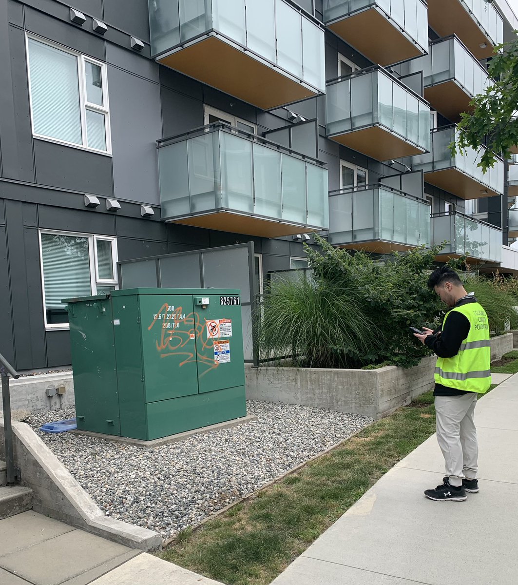 CollingwoodcpcC's tweet photo. 3/3
@CollingwoodCPC
2nd #Patrol,
Wednesday June 11th
Afternoon Shift was a productive patrol.
We made sure the baby geese were okay.
Not much to report,
great interactions w/
residents & #AfterShift coffee w/
the #Team is something to look forward to.
#CommunityCPC
#Service https://t.co/cl7lKnCFUo