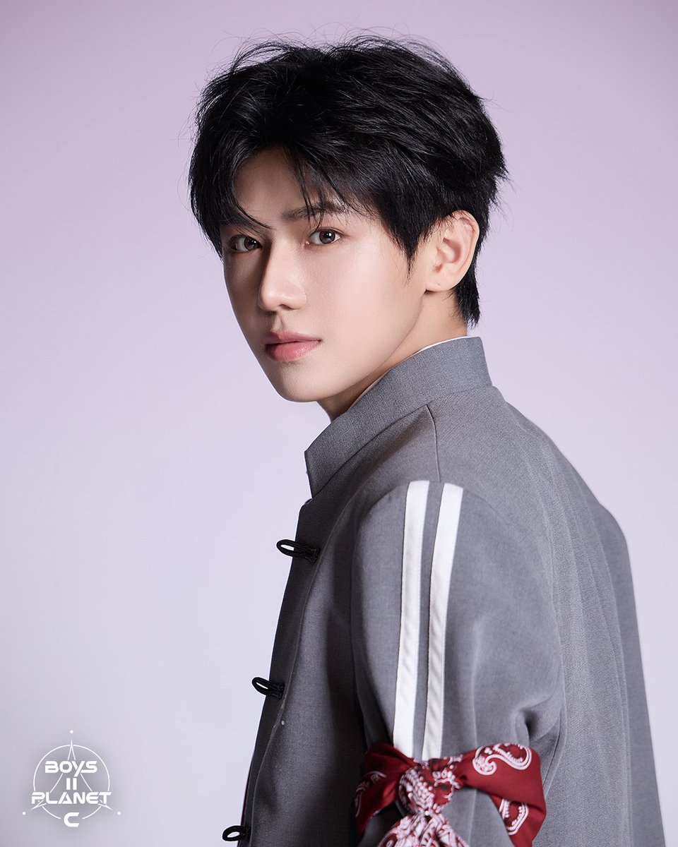 lynnlynnism's tweet image. YICHEN: "I have run this far with a stronger will than anyone. Please let me debut on BOYS II PLANET!! I will become a star that shines brighter than anyone!"
#BOYS2PLANET #보이즈2플래닛