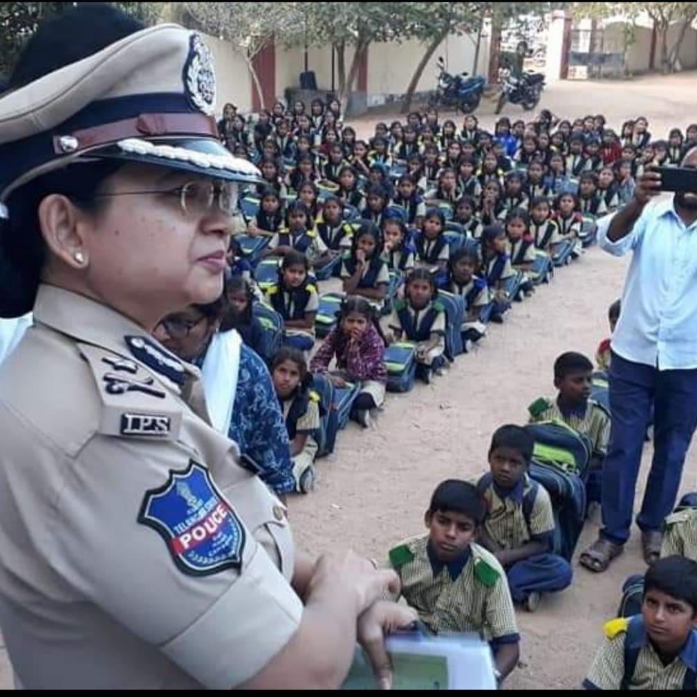 SwatiLakra_IPS's tweet image. STOP CHILD LABOUR
Every child deserves education…..
#InternationalDayAgainstChildLabour
#WorldDayAgainstChildLabour
#StopChildLabour #Endchildlabour