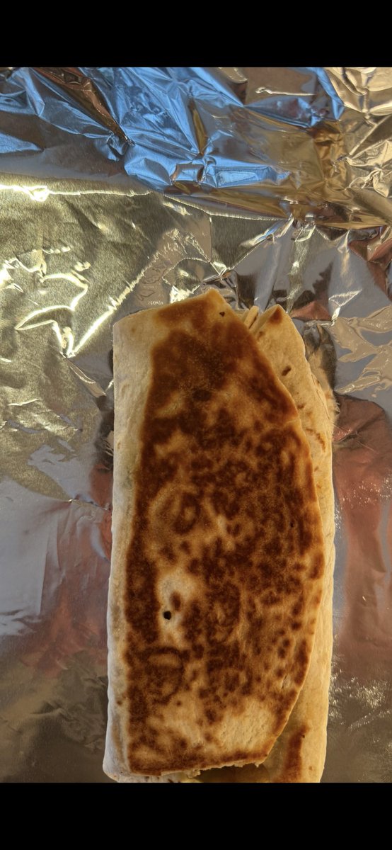 Burrito supreme 🌯🌯

Så nice att göra ett gäng och slänga in i kylen. Goda kalla dessutom