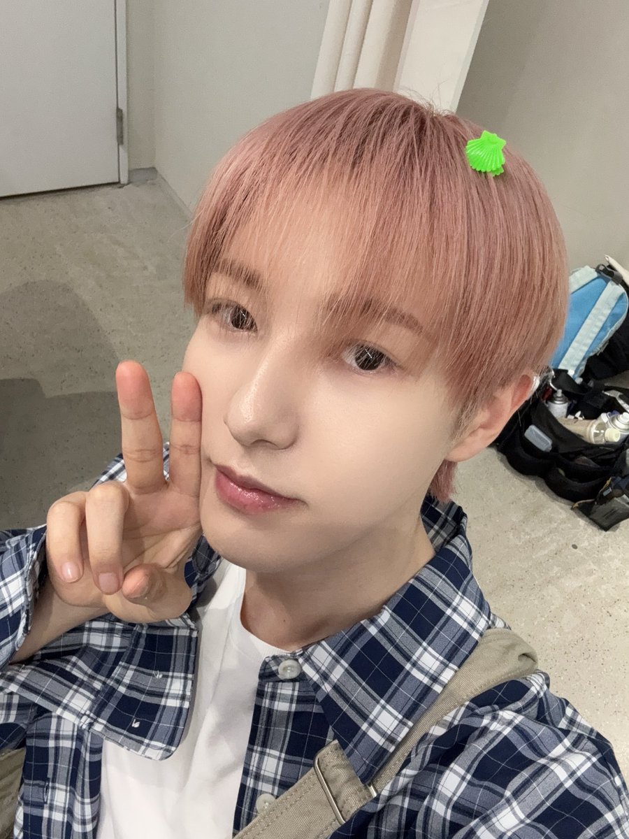 jenren days ♡ tweet media