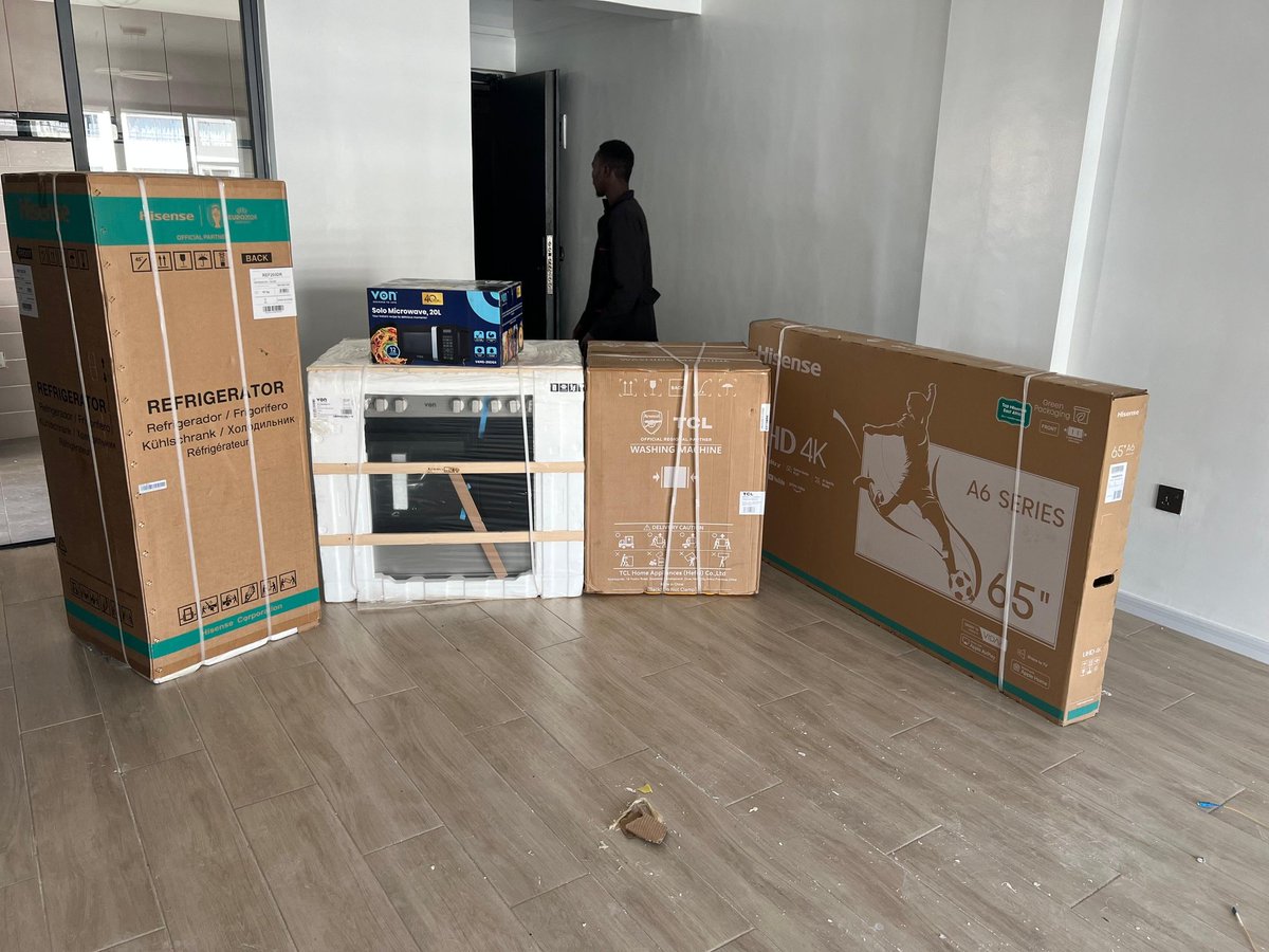 ZuriElectronics's tweet photo. Delivered,installed and tv mounted courtesy of @ZuriElectronics. Thanks to one of the greatest timeline client @OchiengOdongoKE  for trusting us with this order.
For inquiries and order call or whatspp on 0720660799.
📍RNG PLAZA 1st floor  F14 along ronald ngala street nairobi. https://t.co/Y5liTkM6qz