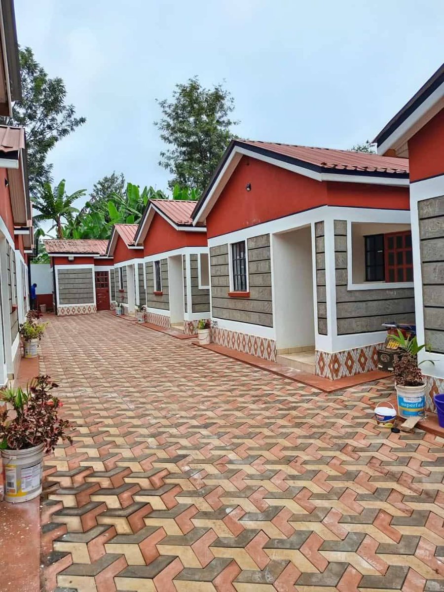 CarspaAutomoti1's tweet photo. Experience top-tier comfort in the heart of Embu. Our fully furnished one-bed Airbnb is your home away from home.

Book Now:0768899246/0758608187

#carspaautomotive
#carspaairbnbs
#bestrestaurants
#accomodation
#perfectgetaway
#EmbuCounty
#roomsavailable
#meals
#carwash
#garage https://t.co/rvxxwvsw0x