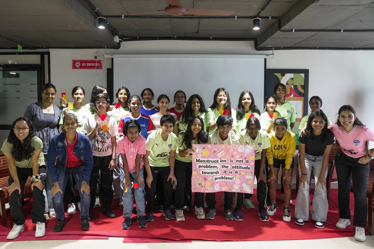 One step at a time, #TeamIIS looks to create safer, stronger spaces for women in sport. ⚽️

Dr Ragini Adhikari, #TeamIIS Lead Exercise Physiologist and Lead - Female Athlete Health Project, took the dialogue on Menstrual Hygiene to the BFC Women’s Team. 💙

#CraftingVictories 🇮🇳