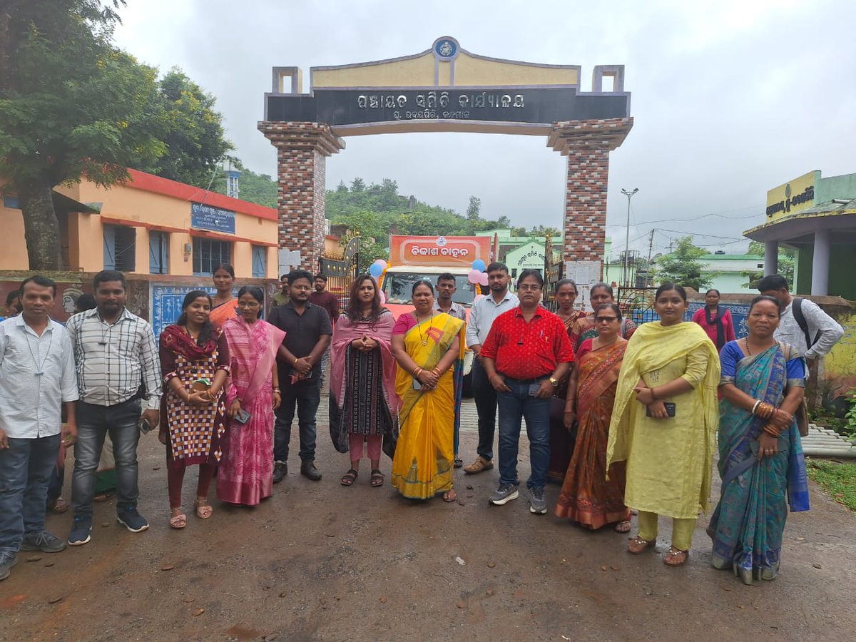 KandhamalG's tweet photo. Inauguration of Bikash bahan G.Udayagiri Block . https://t.co/hruCh9pdhv