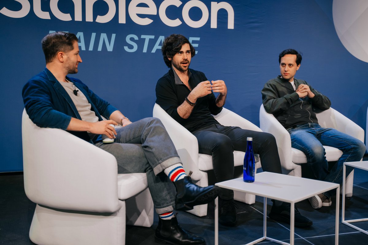 yellowcard_app's tweet photo. Last week at #Stablecon NYC!
At Stablecon NYC, our CEO Chris Maurice shared how #stablecoins are solving real-world challenges in Africa, from access to USD to seamless cross-border payments.
The tech is ready. Now it’s about liquidity, trust, and education. https://t.co/lYJxCkrJyP