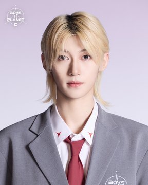 HE ZHONG XINGの画像