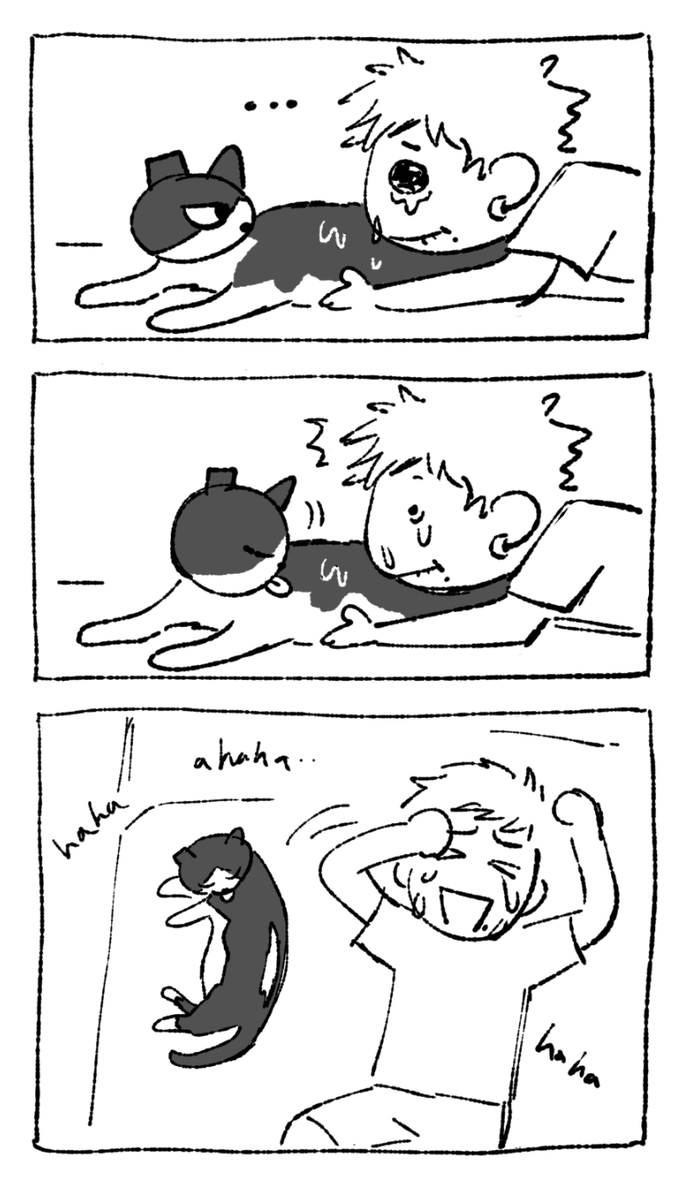 a little comic about my cat Eddie🥲 