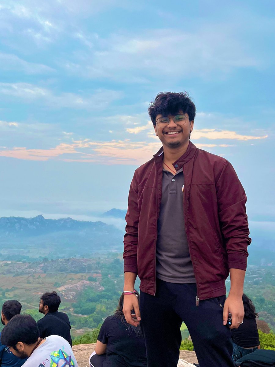 devlearn_com's tweet image. happy birthday to our founder , the myth ,the man, the legend @goyalk130