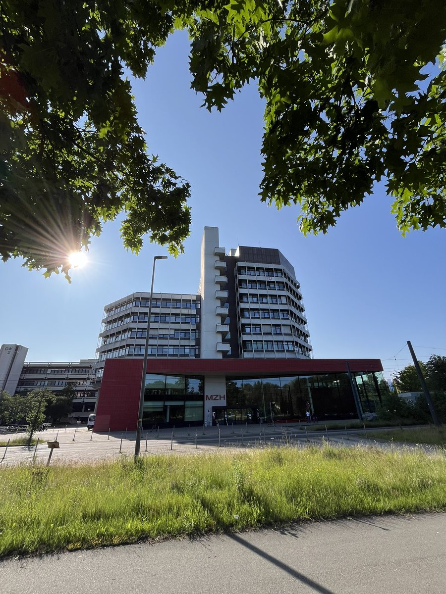 Guten Morgen, vom sonnigen Campus Uni Bremen!
*
#campus #campuslife <a href="/Rolf_Drechsler/">Rolf Drechsler</a>
