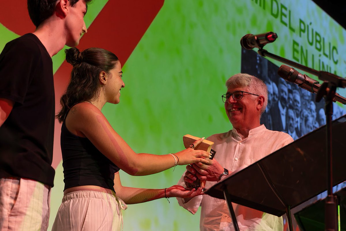 Associació de Mestres Rosa Sensat tweet media