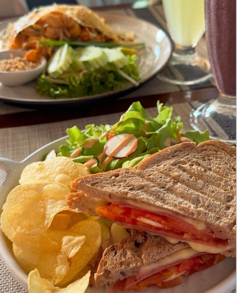 Good morning 🍭 say it back pwease 🤓