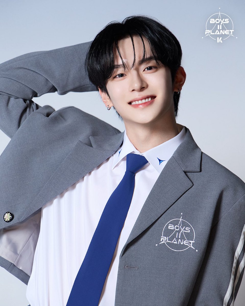 vrvr_916's tweet photo. 잘 나왔네🥹평생 응원할게🥹 https://t.co/KppYVP2ihu