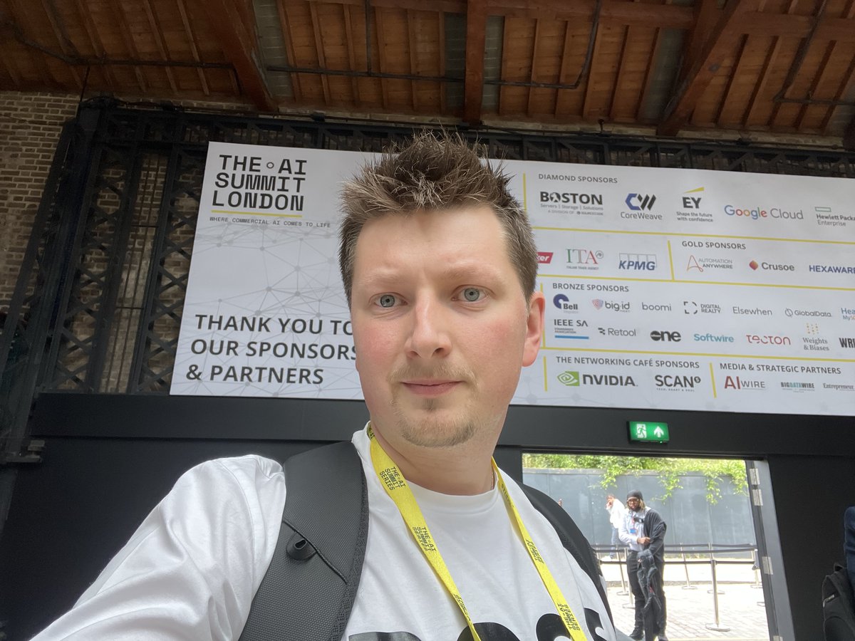 Yesterday marked the first day of #TheAISummit in London.

Amazing venue, amazing talks, and amazing AI innovations!

Today, it's day 2!