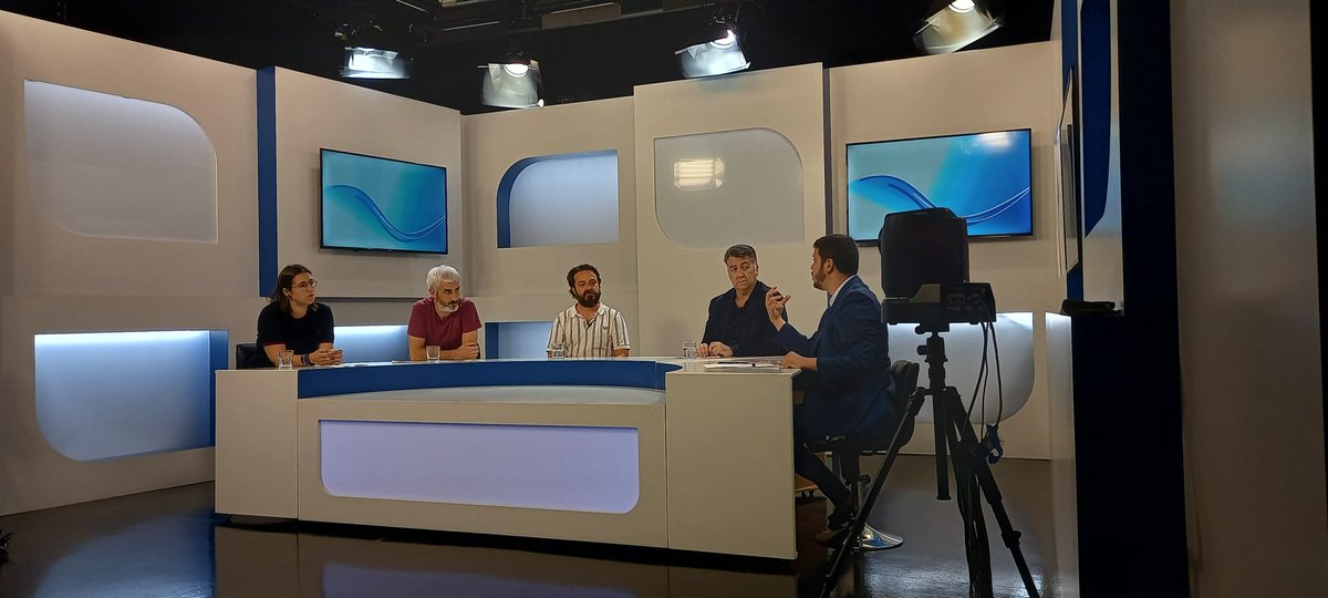FIMPT (@fimpt) on Twitter photo Ahir vam ser a <a href="/canalblau/">Canal Blau</a> amb les companyes de <a href="/eltingladu/">El Tingladu</a> <a href="/monocicle_ribes/">Monocicle: Festival música autor/a 5-8 juny 2025</a> i <a href="/TerramarFest/">Festival Terramar CaixaBank</a> gravant el proper programa Línia Blava. Divendres a la tarda a les vostres pantalles! Ahir vam ser a <a href="/canalblau/">Canal Blau</a> amb les companyes de <a href="/eltingladu/">El Tingladu</a> <a href="/monocicle_ribes/">Monocicle: Festival música autor/a 5-8 juny 2025</a> i <a href="/TerramarFest/">Festival Terramar CaixaBank</a> gravant el proper programa Línia Blava. Divendres a la tarda a les vostres pantalles!