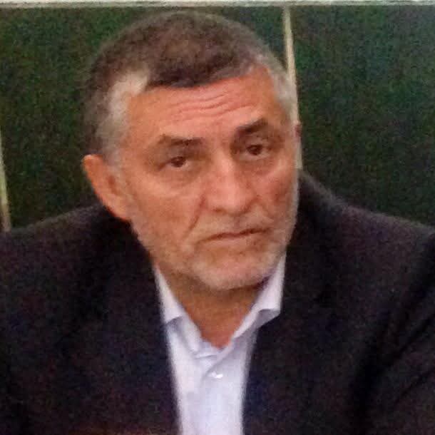 Ak parti Eyüpsultan İlçemizin kurucularından; Güzeltepe Mahallemizden komşumuz, büyüğümüz Kıymetli İzzet Sever abimiz vefat etmiştir.

Kendisine Rabbim den rahmet, sevenlerine ve Ak parti ailemize başsağlığı diliyorum