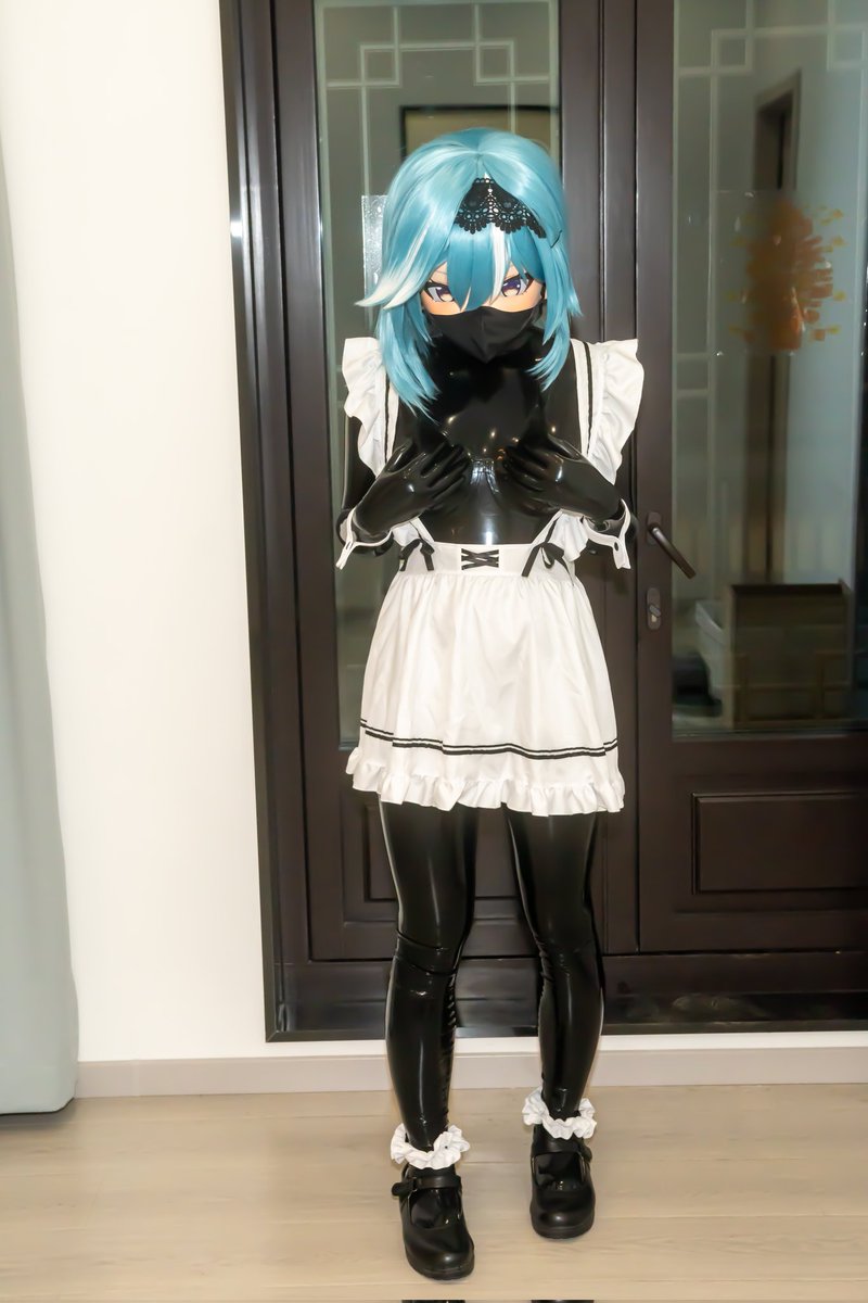 胶优菈Part3

#kigurumi #LatexCosplay #Eula