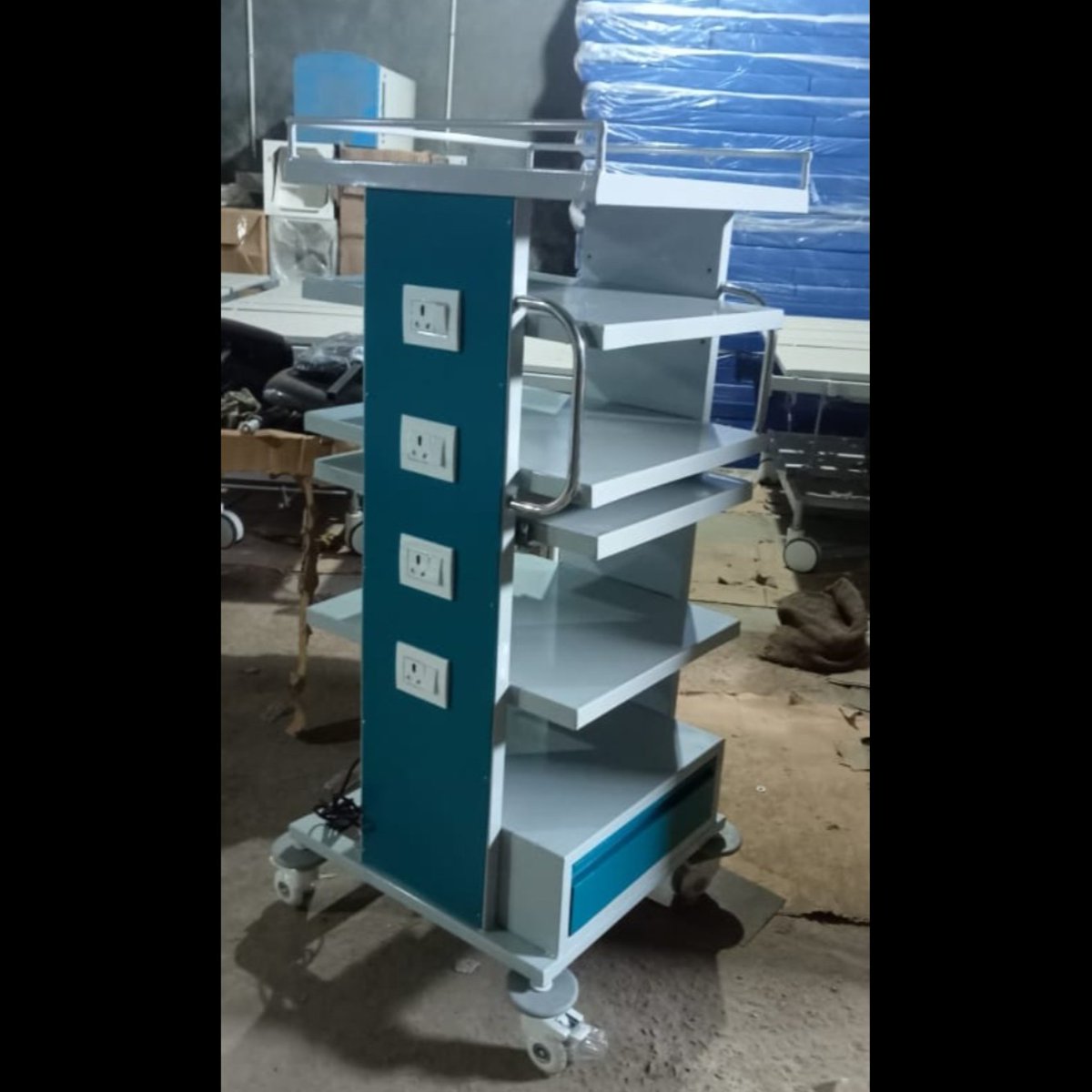 Monitor Trolley  ` GM 7080

Hospital Furniture Manufacturer in Ind ..For more info visit...hospitalfurnitureindia.co.in/latest-update/…
