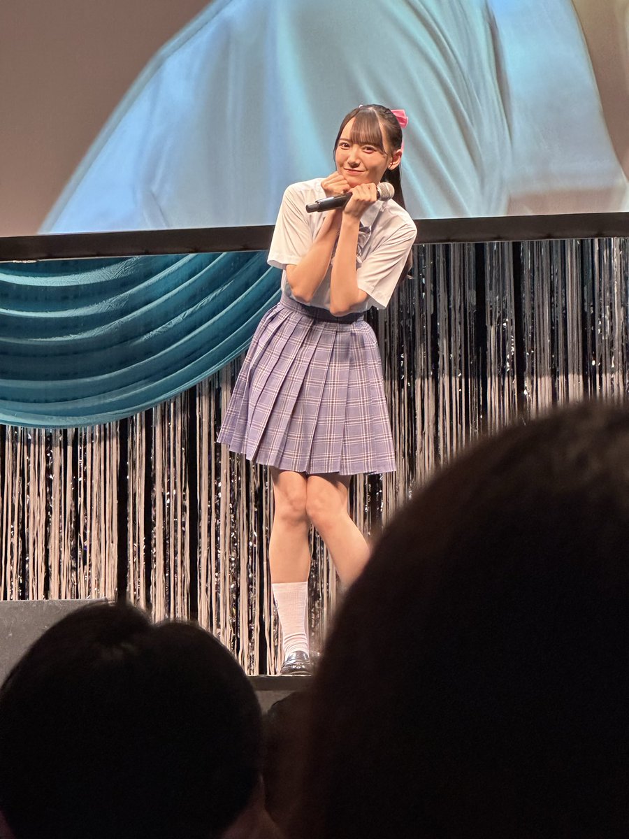 サ ン tweet media