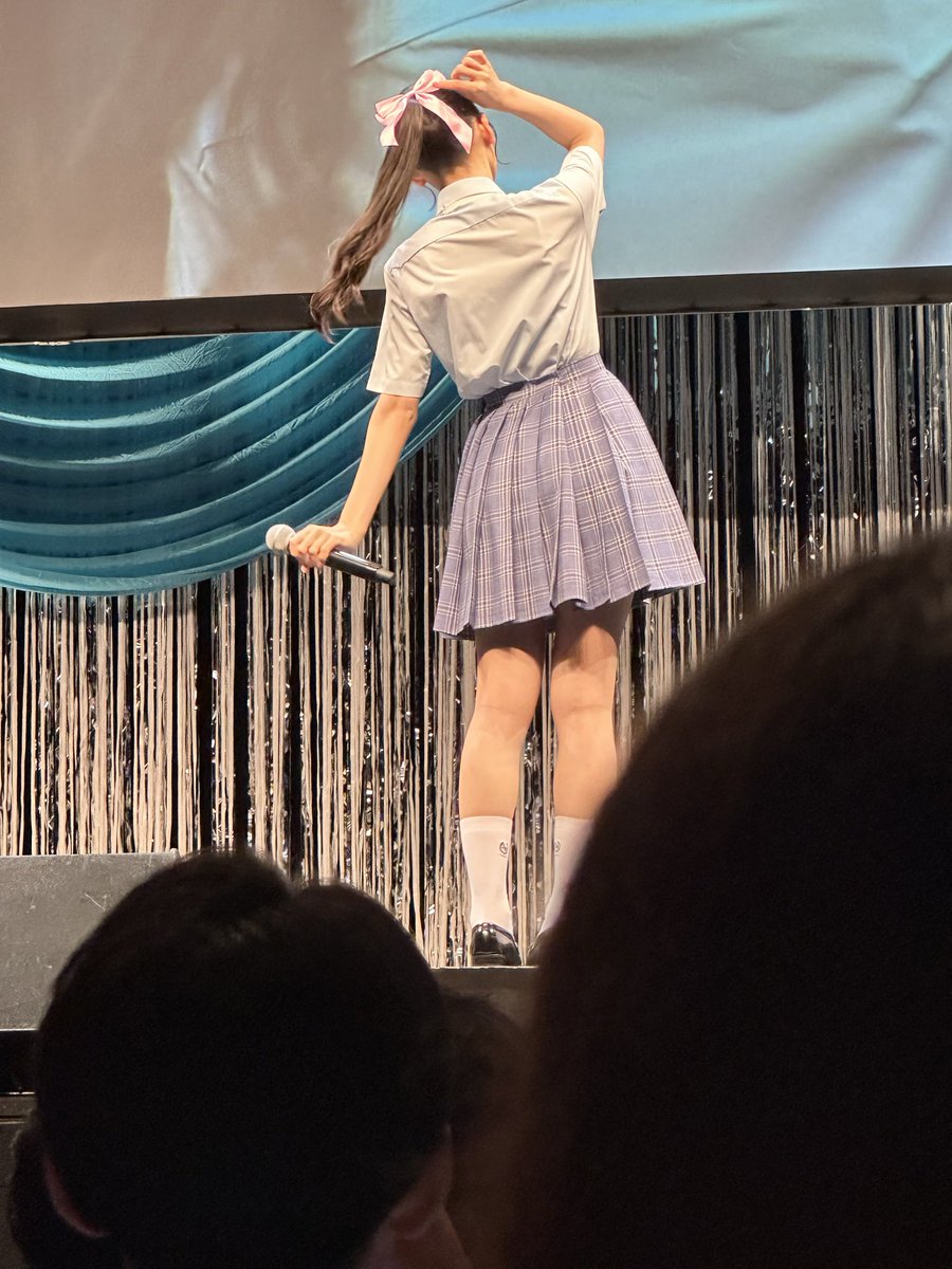 サ ン tweet media