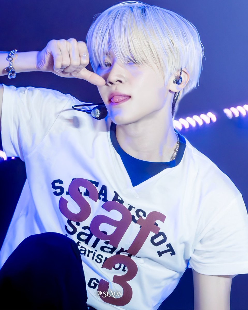 ⠀       ⢀⡤⣄
     ⠀⢠⡏⠀⠀⠳⡄⠀⠀⠀⠀⠀    ⣀⣀⣀
     ⠀⢸⠃⠀⠀⠀⢿⠀⠀⠀⠀   ⣼⠃  ⠀⠘⢧
     ⠀⢸⡆⠀⠀⠀⠸⡆⠀⠀    ⣸⠃⠀⠀ ⠀⠈⢧
     ⠀⠈⣇⠀⠀⠀   ⣧⠀    ⠀⡏⠀⢦⠀⠀⠀ ⠸⡆
     ⠀　⢹⡀⠀⠀⠀⢸⠀      ⢸⠇⠀⠘⢧⡀ ⣸⠃
      ⠀　⠀⢳⠀⠀⠀⢸        ⢸⠀   ⠀⣼