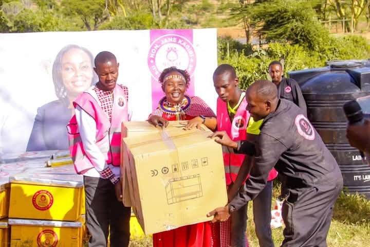 Yesterday, 32 community groups at Mukogodo West and East Doldol in Laikipia were walking away with more than just tools — they were walking away with the opportunity to grow themselves and their communities.Through our patron Hon.Jane Kagiri,each group received something that