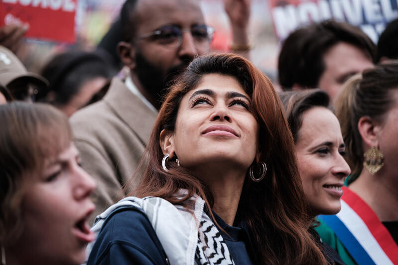 humanite_fr's tweet image. Flottille de la liberté : Rima Hassan et Tiago Ávila placés à l’isolement, François Bayrou réfute le terme d'« otage » et provoque un tollé 

➡️ l.humanite.fr/WIi