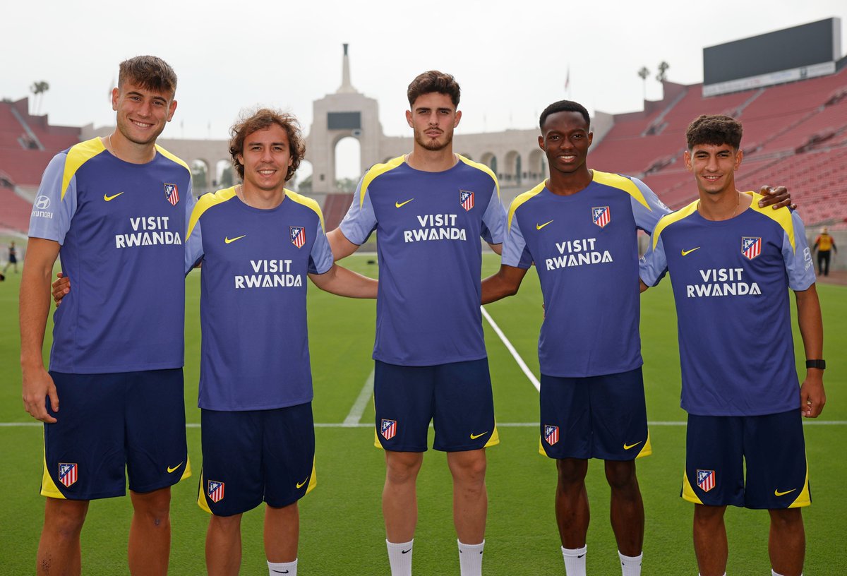 La Academia en Los Ángeles 🇺🇸😍