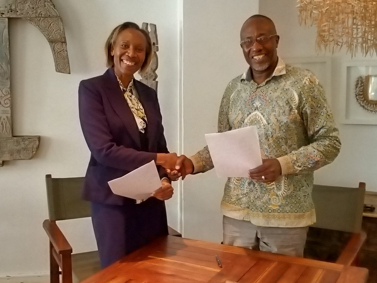 HitgalutL's tweet photo. Through our partners #MADI, we met Sam Cooper, the president of McCoy Gold Mines in Oklahoma.  We encourage you to go to https://t.co/7NC3ckQnEM and support our initiative to develop rural communities across the African continent. https://t.co/x4qsTnNRsV