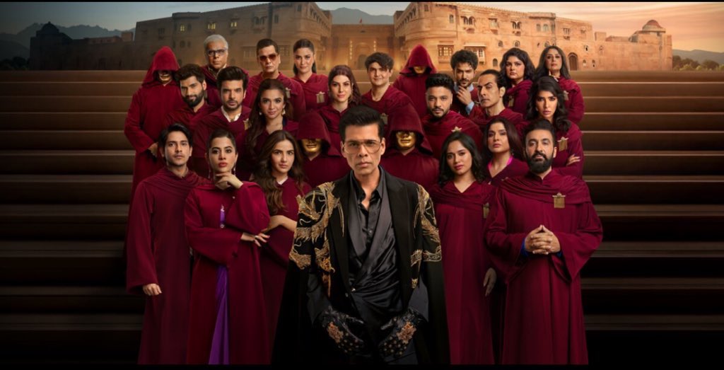 Dear contestants, underestimate Jasmin Bhasin at your own risk. She’s not just pretty—she’s a player. And a smart one. 

JASMIN IN TRAITORS 
#ShineOnJasmin