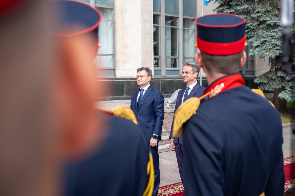 Dorin Recean (@dorinrecean) on Twitter photo Welcome to Chișinău, 🇬🇷PM <a href="/kmitsotakis/">Kyriakos Mitsotakis</a>.
Strengthening our relations based on Moldova’s 🇪🇺aspirations brings concrete benefits to citizens -from direct flights, driver’s license conversions & energy partnerships. Looking forward to enhancing our collaboration in tourism & energy. Welcome to Chișinău, 🇬🇷PM <a href="/kmitsotakis/">Kyriakos Mitsotakis</a>.
Strengthening our relations based on Moldova’s 🇪🇺aspirations brings concrete benefits to citizens -from direct flights, driver’s license conversions & energy partnerships. Looking forward to enhancing our collaboration in tourism & energy.