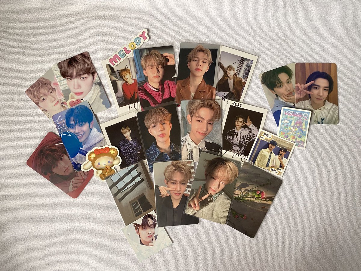 hwaftn's tweet photo. #YMKProofs @ymkpulls
thank you sm π©· the freebies are so cute omg, i screamed when i saw riwoo !! https://t.co/GMMAwhIH5J