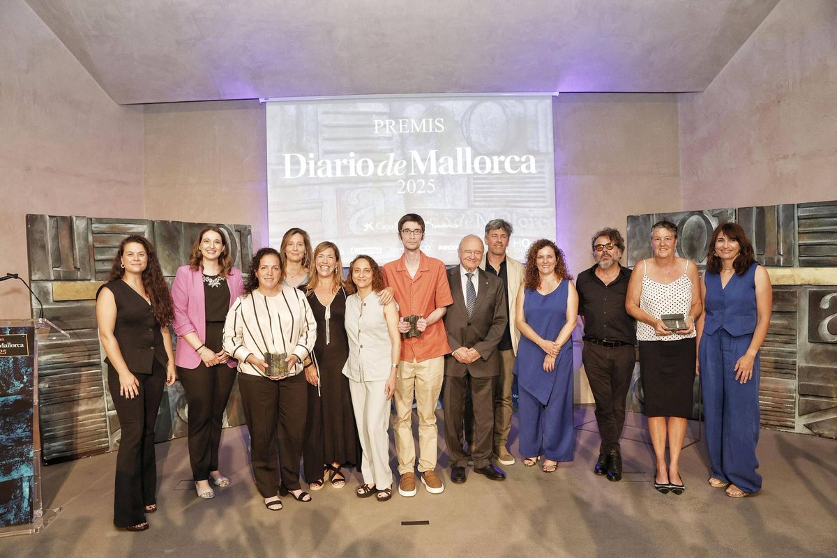 🏆 A <a href="/apropacultura/">Apropa Cultura</a>  li ha estat concedit el Premi Solidaritat als #PremisDiarioDeMallorca2025!

Una iniciativa imprescindible per garantir l’accés universal a la cultura 💙

👏 Des del <a href="/MuseuMaritim/">Museu Marítim</a> ens sentim orgullosos de compartir aquest reconeixement!

📸 @diariodemallorca