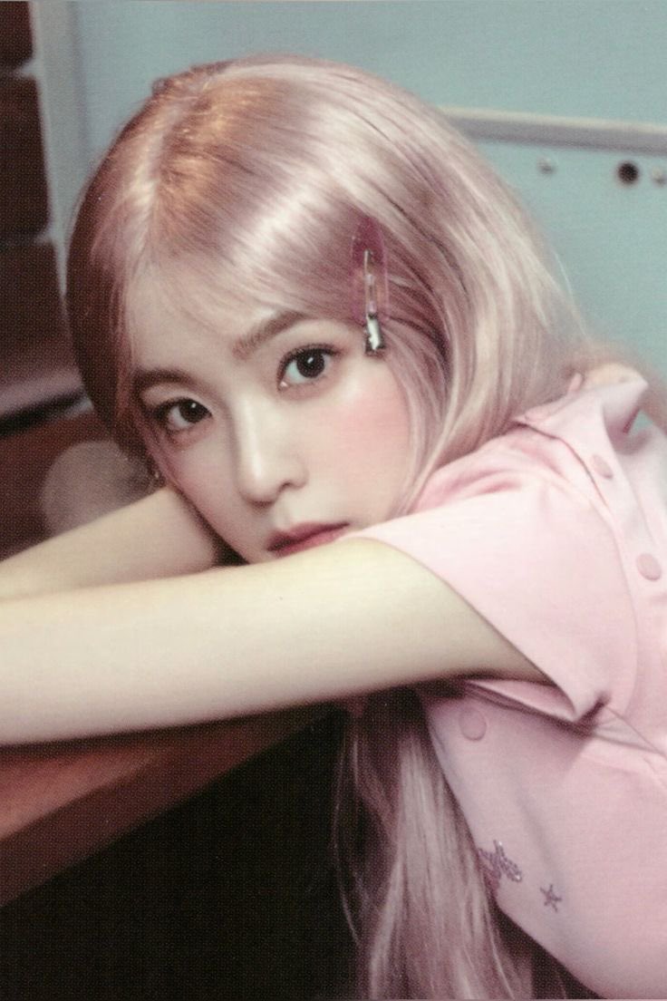 renebaethinker's tweet photo. hello, reveluvs and baetokkis! this is a new account dedicated to Irene of Red Velvet🐰💗💭. i will be posting pictures, loops, edits and much more ♡ pls show your support by following and retweeting!!!thank you <33 https://t.co/2h2OCHaNCH