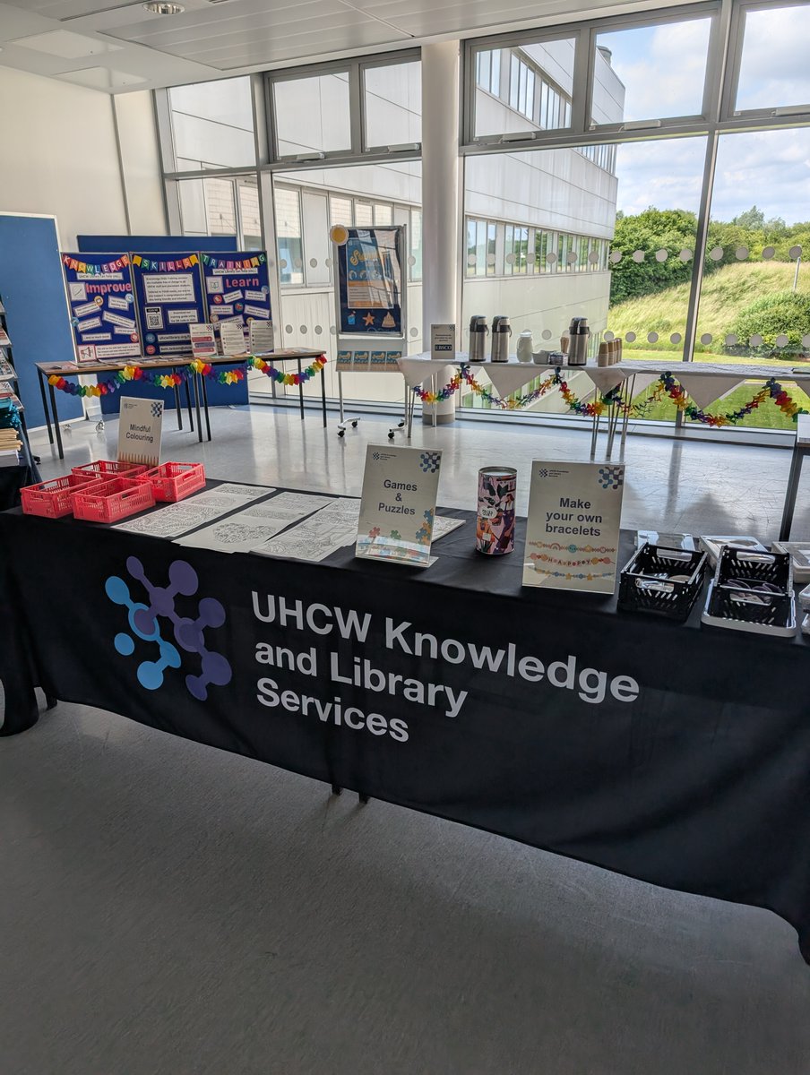 The set-up for yesterday's Learners' Café! We were keen to hear from anyone learning while working <a href="/nhsuhcw/">UHCW NHS Trust</a> and find out your barriers to learning. Couldn't make it? Share your experiences here: padlet.com/bethjacksonuhc…