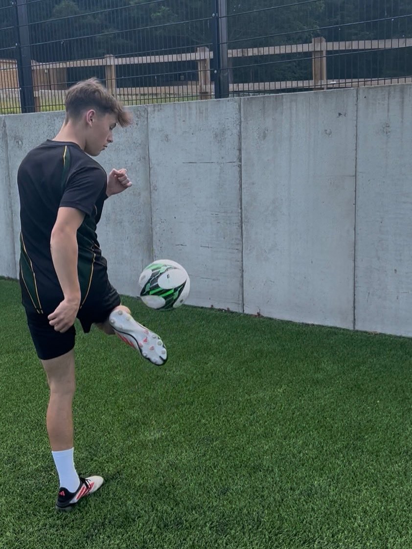 Some great filming work with our scholars this week… 👏

🔥 Coming soon: Skills with Scholars – a new Summer series showcasing some methods to improve your game over the Summer break 💪⚽