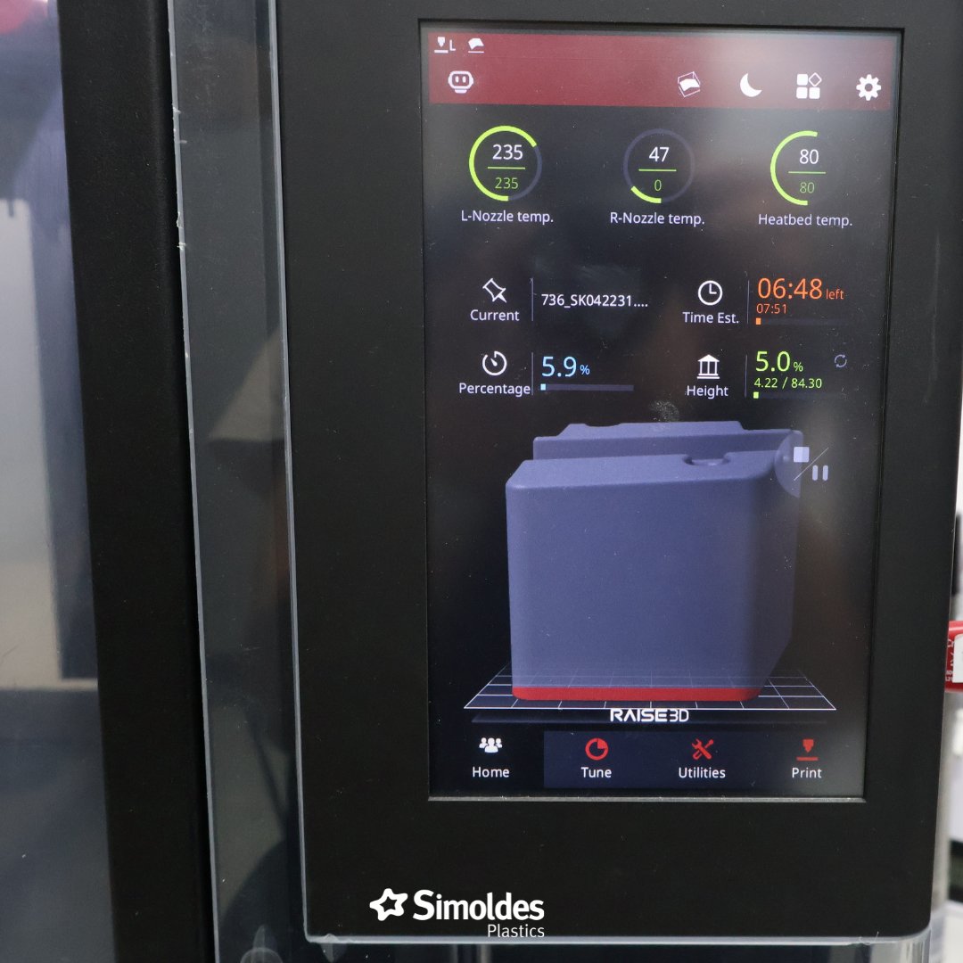SimoldesGroup's tweet photo. From CAD to real parts — faster, smarter, Simoldes.
We turn digital designs into functional plastic components using advanced 3D printing.
⚡ Rapid prototyping
🔧 Agile tooling
🌱 Sustainable production
Engineering meets innovation.
#Simoldes #3DPrinting #AdditiveManufacturing https://t.co/haHEIjUykV