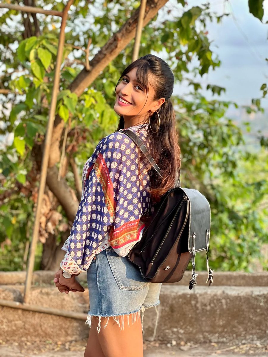 Your Tanya Arora  !!! ❤️
A little Bts for you ✨
.
.
.
.
#Knockknockkaunhai #Aadhyaanand 
#Aadhyaanand32 #bollywoodactress 
#BTS  #bollywoodactresshot #fypシ 
#explorepage