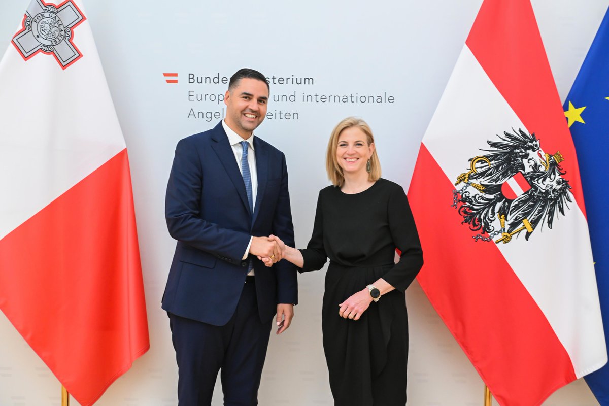 Deputy Prime Minister and Minister for Foreign Affairs and Tourism <a href="/DeputyPMIanBorg/">Ian Borg</a>  held talks with the Federal Minister for European and International Affairs of <a href="/MFA_Austria/">MFA Austria</a> <a href="/BMeinl/">Beate Meinl-Reisinger</a>, in Vienna, on Wednesday.

gov.mt/en/Government/…

<a href="/MaltaEmbVienna/">Malta in Austria 🇲🇹 🇦🇹</a>