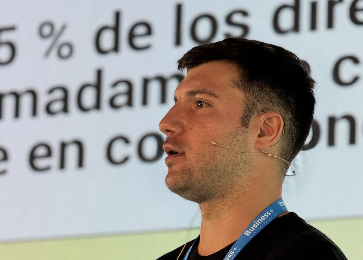 Business+ (@businessplus_es) on Twitter photo ¿Qué piensan los CEOs y CFOs españoles?
Aitor Pujol. Inbound Sales Lead Southern Europe. <a href="/QontoEs/">Qonto España</a> una marca digital para empresas ; todas las finanzas de tu negocio en una app 📲
en #VisionFinanciera Madrid 📍 êspacio Eventize ¿Qué piensan los CEOs y CFOs españoles?
Aitor Pujol. Inbound Sales Lead Southern Europe. <a href="/QontoEs/">Qonto España</a> una marca digital para empresas ; todas las finanzas de tu negocio en una app 📲
en #VisionFinanciera Madrid 📍 êspacio Eventize