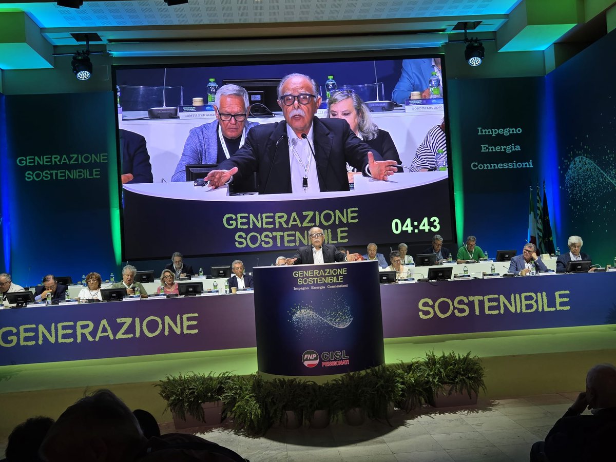 fnpcislpatp's tweet photo. La nostra delegazione al congresso FNP CISL Nazionale e le foto dell'intervento del nostro segretario generale Armando Zanotti . https://t.co/2moruK7wPh