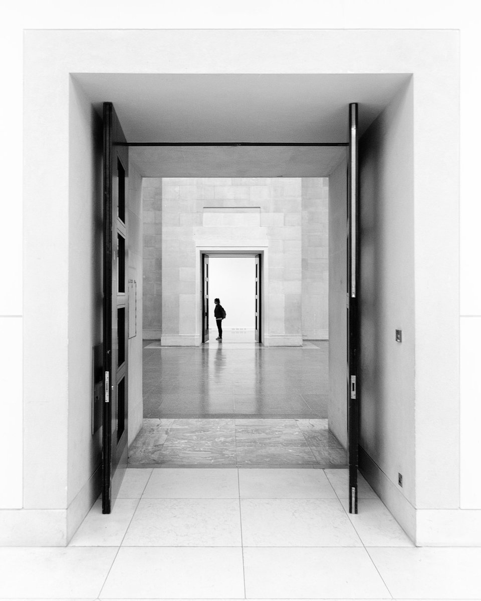 GM famalam 

'Portal'