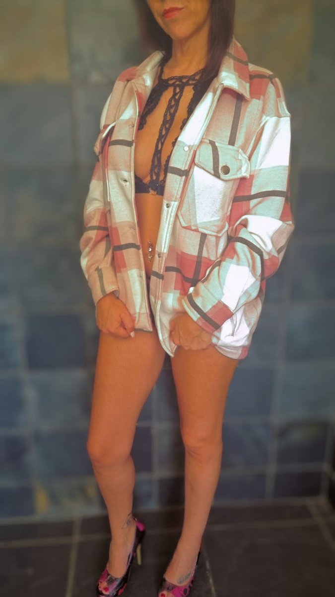 The jacket says winter, but the lace says otherwise!!
<a href="/fanvue/">fanvue</a> <a href="/HotSAGirls/">SA Repost team</a> <a href="/Hotwivesclub1/">Hot wives club</a> <a href="/SinfulVixens/">Sinful Vixens</a> 
#milf #itscoldoutside #vixen
