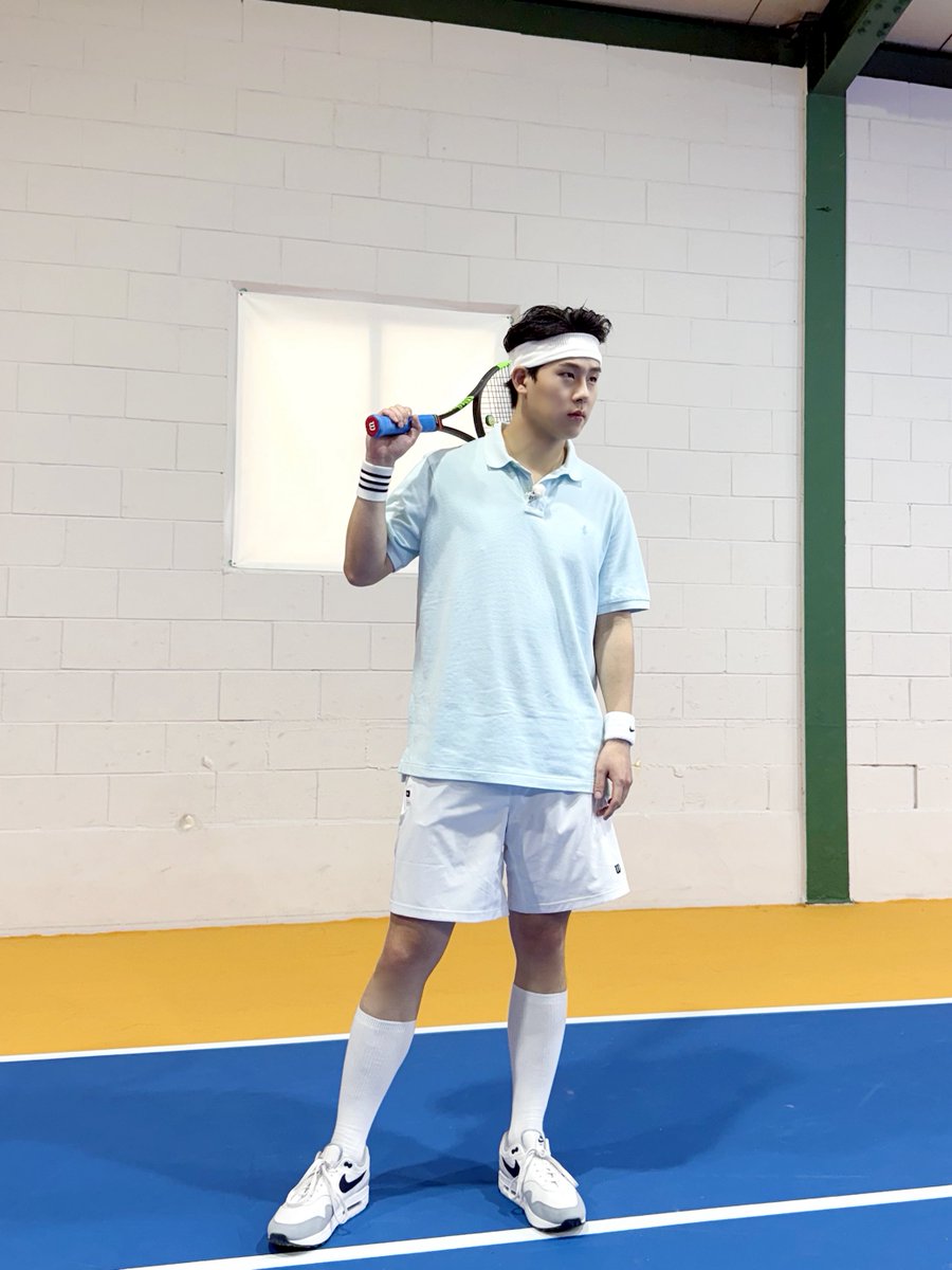 📸
250612 #몬스타엑스 #주헌
제1의맛 스튜디오 #동호회식 EP.5

테니스 동호회식 참여 완료 🎾
코트를 지배한 테니스의 왕자 주헌과 함께한
테니스 동호회식도 즐거우셨나요? 🎤
다음 동호회식에서 만나요 🖐

#JOOHONEY
#MONSTAX #MONSTA_X