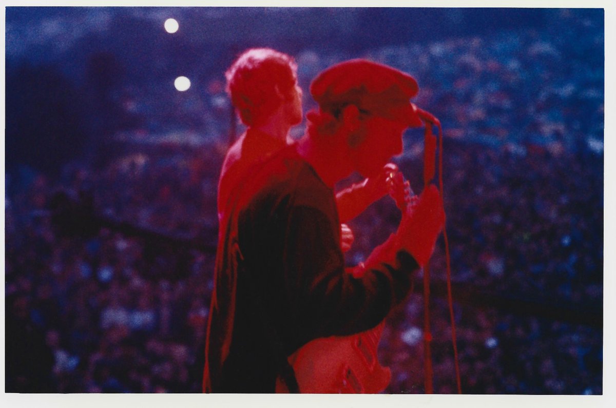 Glastonbury 1997 - Another magical show at Worthy Field!

#glastonbury