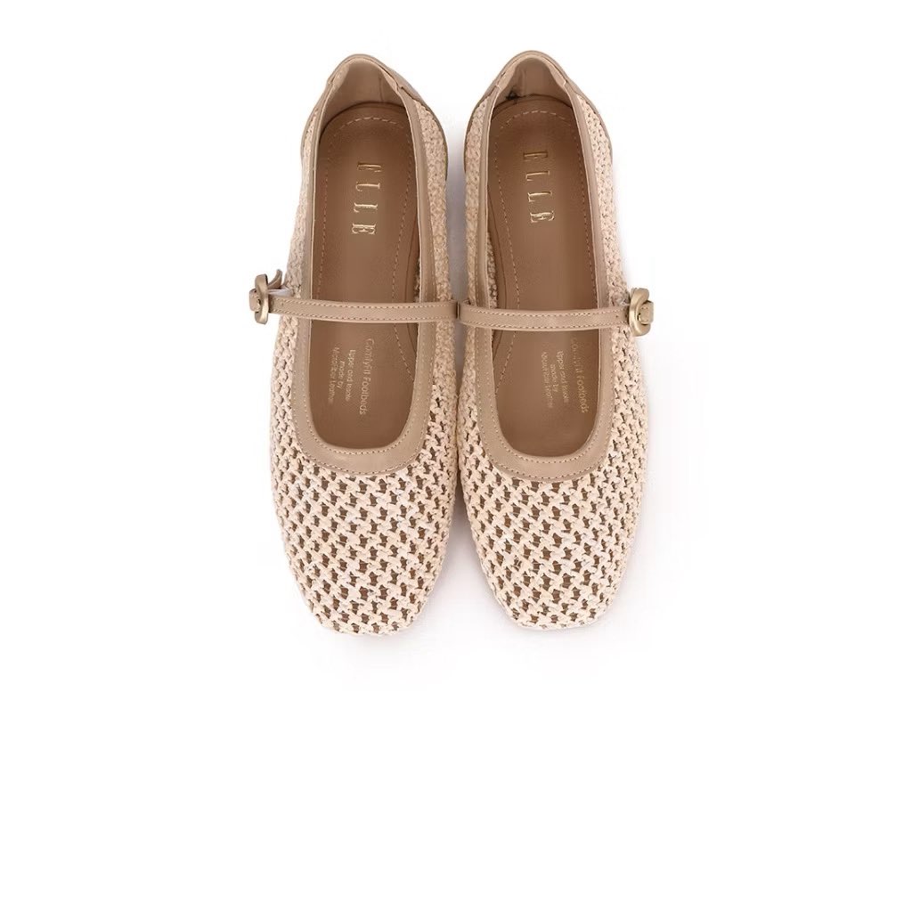 _aniswawa's tweet photo. These flats are actually cuteeeeeee where ma money attt

https://t.co/08lsq5u3gL https://t.co/NoDGMIlOJZ