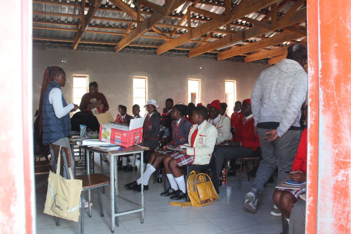 GwenTrust's tweet image. Present at the session was the DSD, which led the discussion with the teenagers on the importance of reproductive health rights, taking responsibility to prevent teen pregnancies and the proper procedures for reporting cases of sexual exploitation and gender-based violence